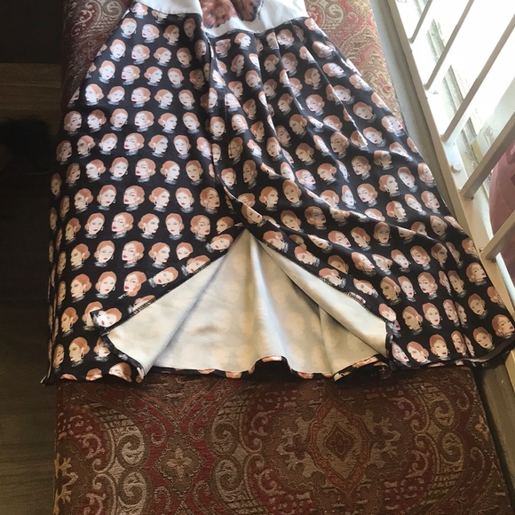 Mint condition! Plains and Print designer! Size 4 - Picture 3 of 5